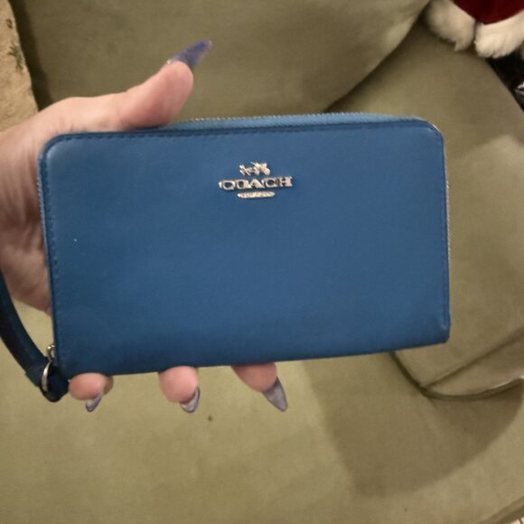 Teal Wallet/Wristlet - Picture 1 of 3